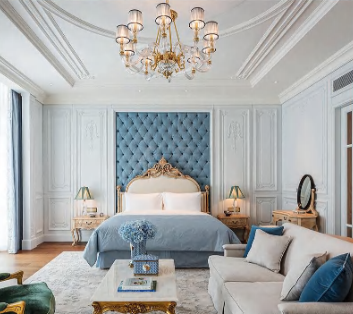 Royal King Bedroom Set